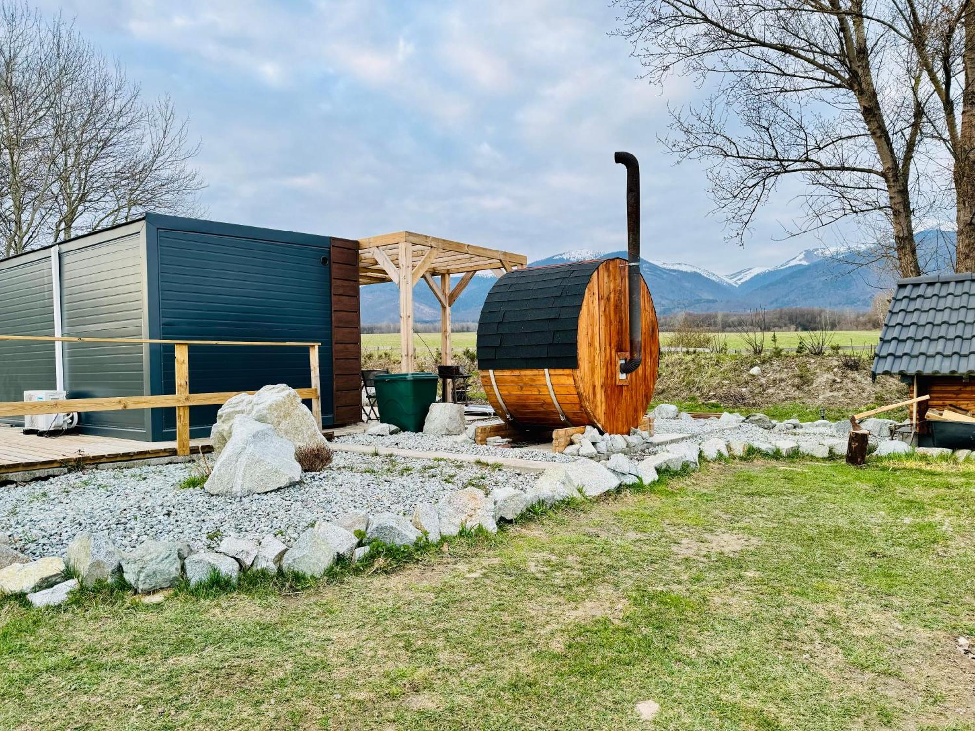 Appartamento Tiny House With Mountain Views Turany Esterno foto
